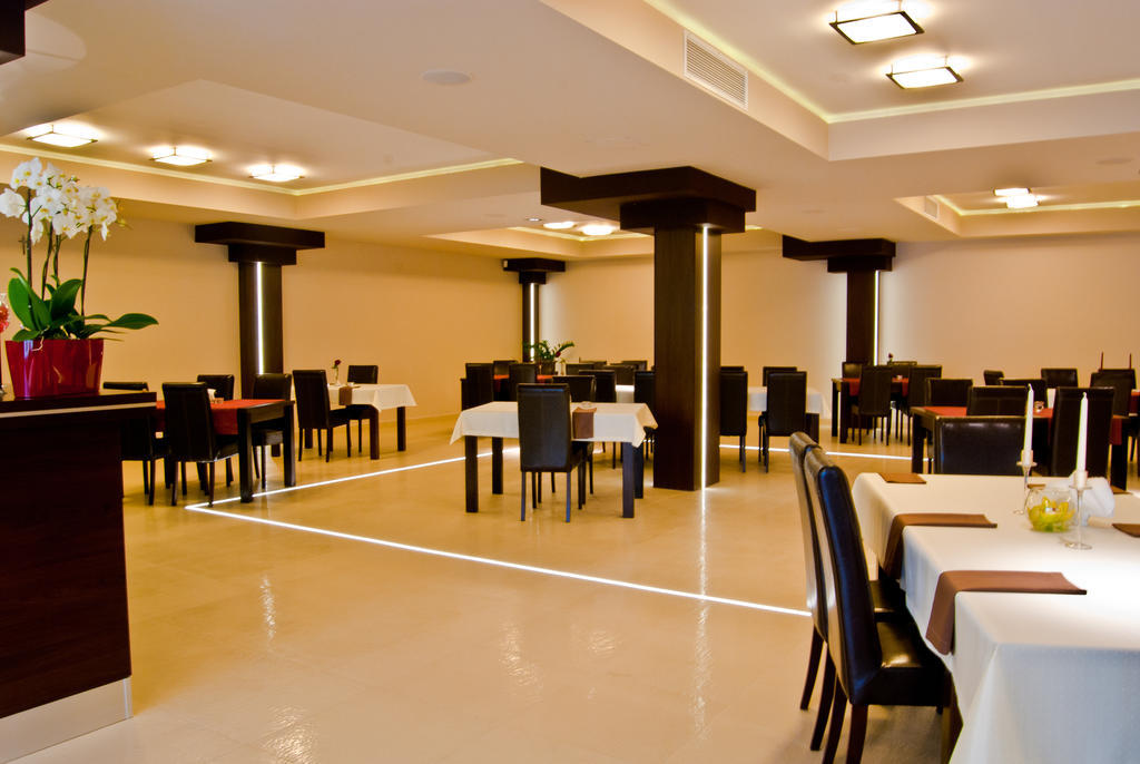 Hotel Zajazd Mazowsze Slupno Экстерьер фото